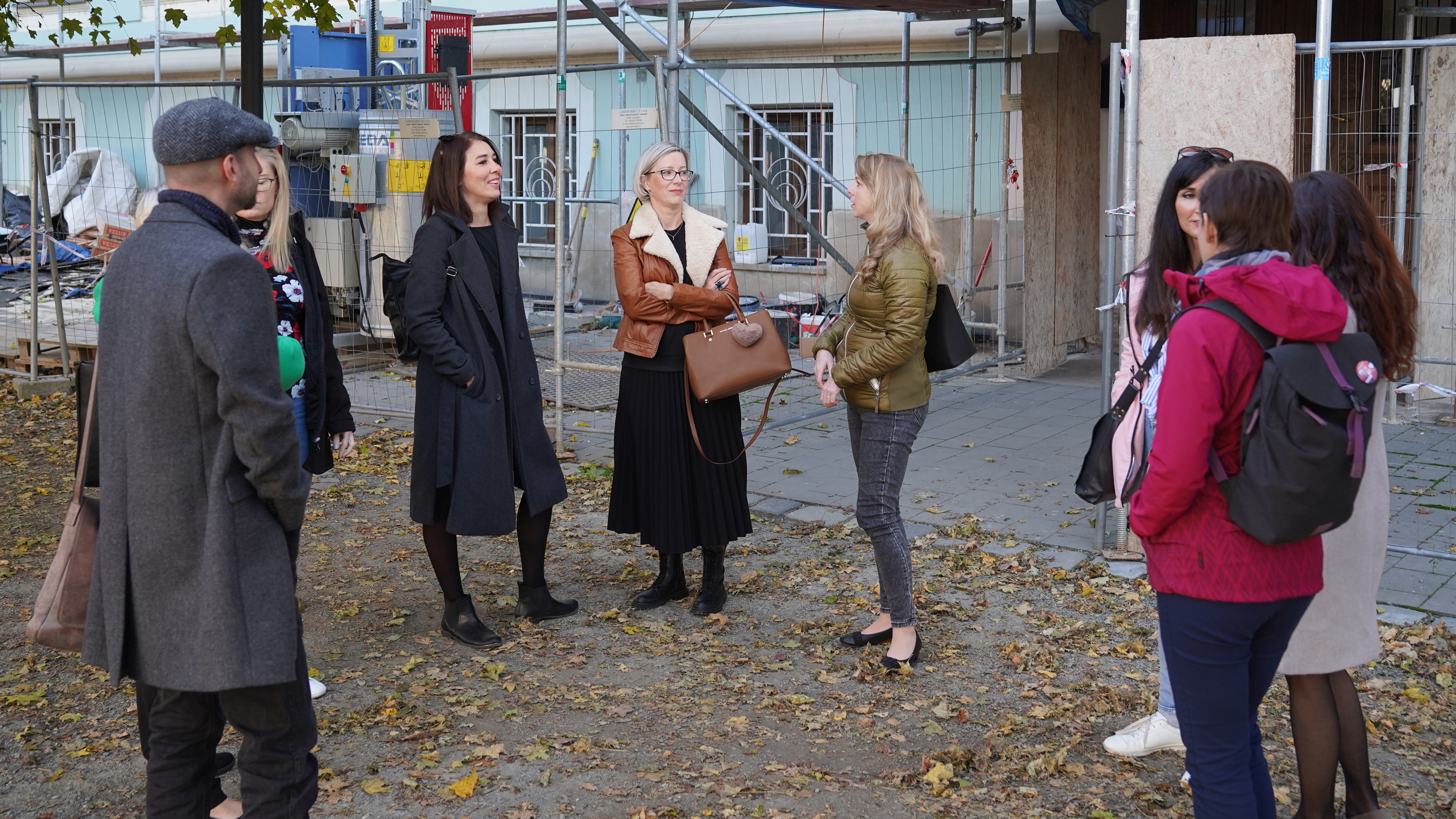 2024-10-19 Starsi devataci